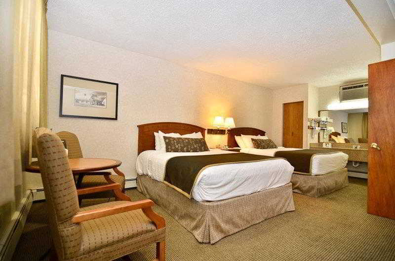 Best Western Pioneer Lusk Room photo